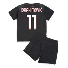 AC Milan Zlatan Ibrahimovic #11 Hemmaställ Barn 2022-23 Korta ärmar (+ Korta byxor)